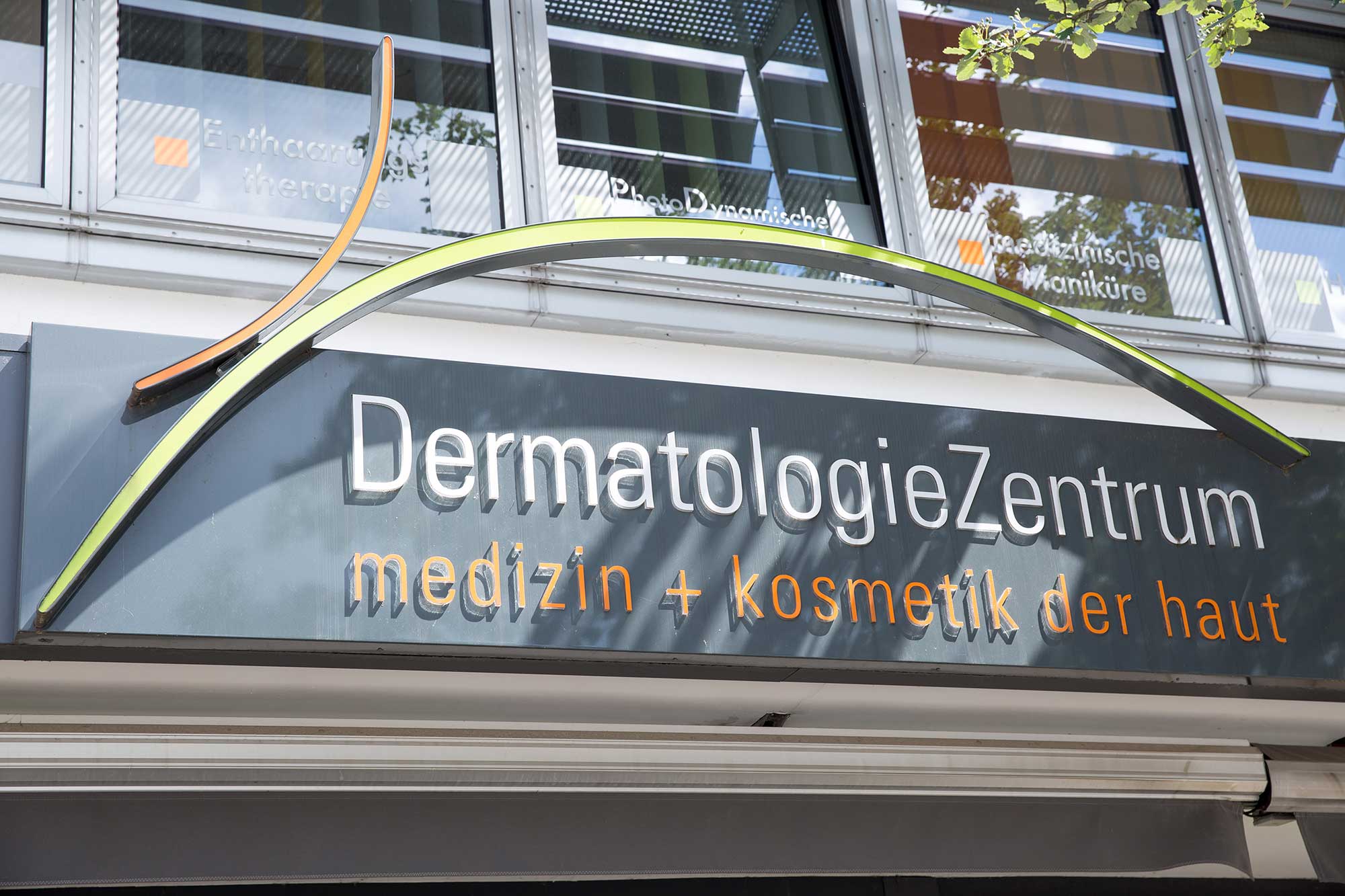 dermatologiezentrum03